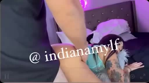 Indiana Mylf Nude Show On Bed Viral Hub Porn