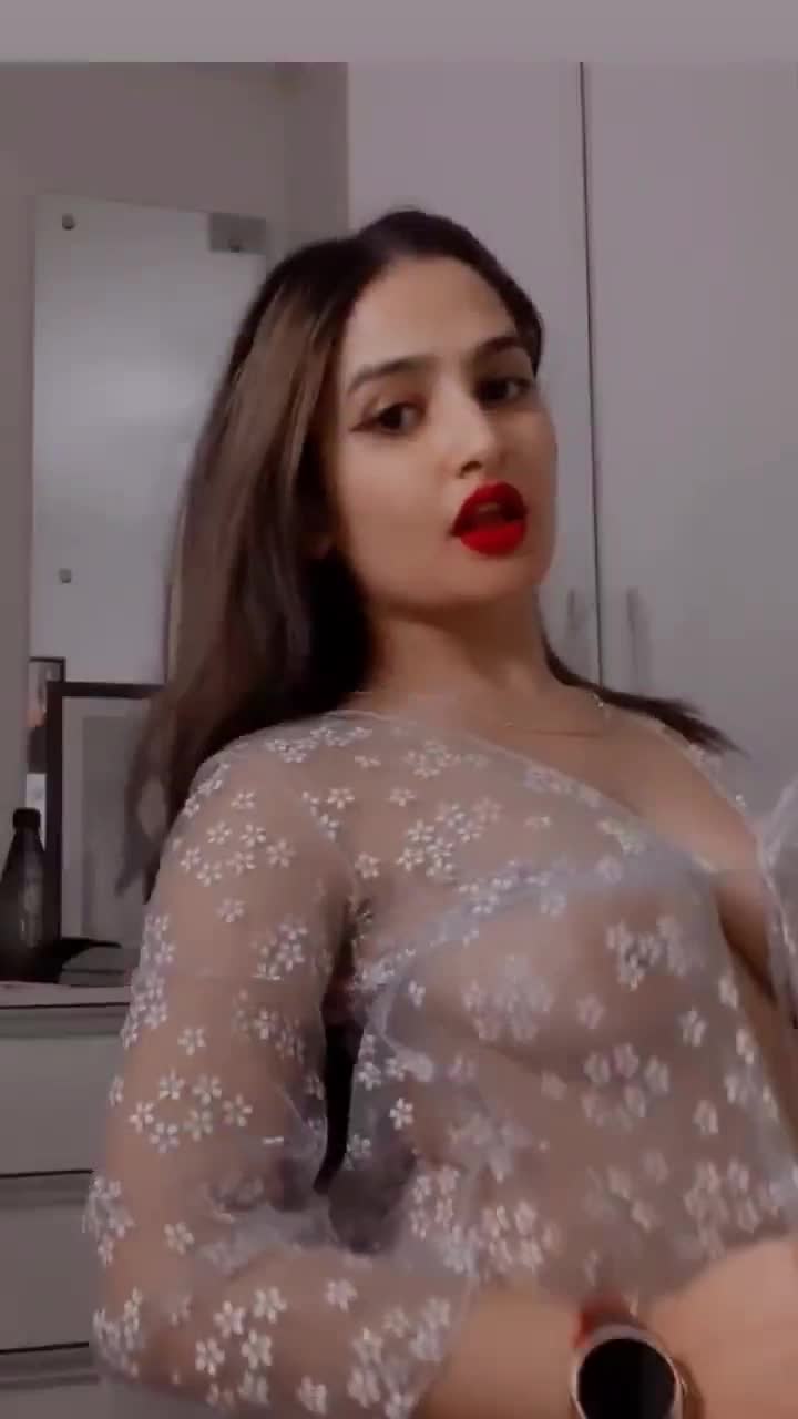 Sassy Poonam Nude Big Boobs Teasing So Hot New Onlyfans Video Leaked