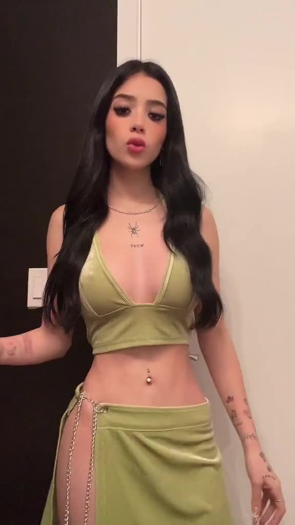 Iamferv!!! Hot tiktok girl new video leakd