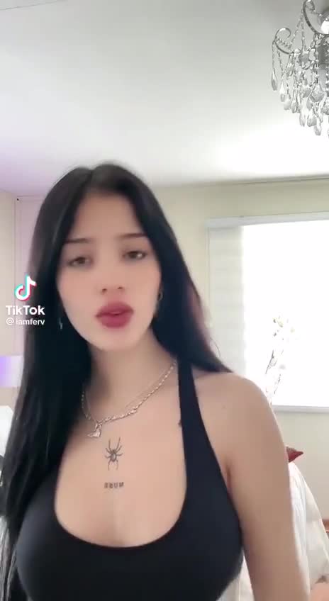 Iamferv!! Hot tiktok girl sexy on bedroom
