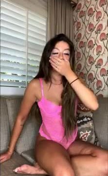 Taraswrld in pink lingerie…