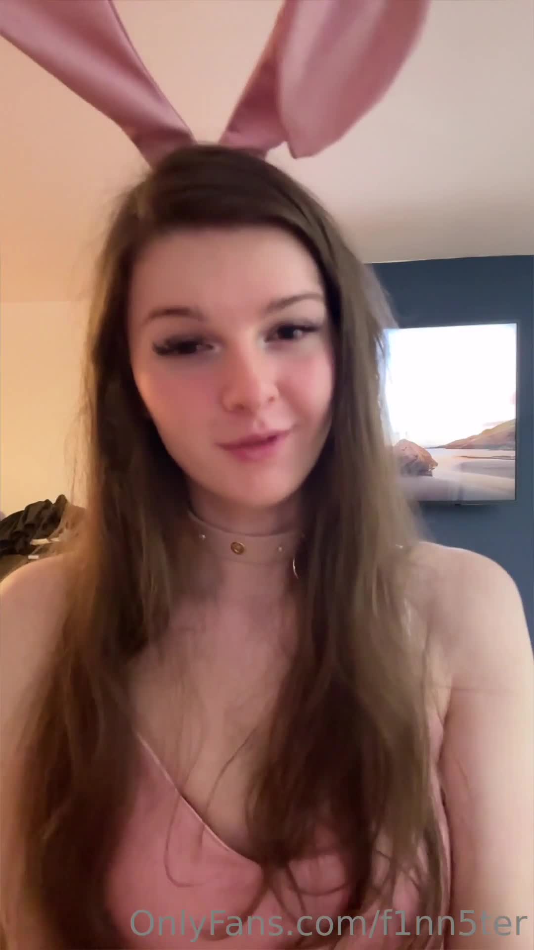 F1nn5ter slutty bunny…