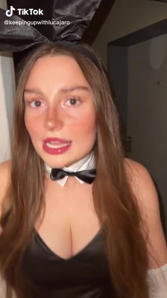 Lucajaro slutty bunny