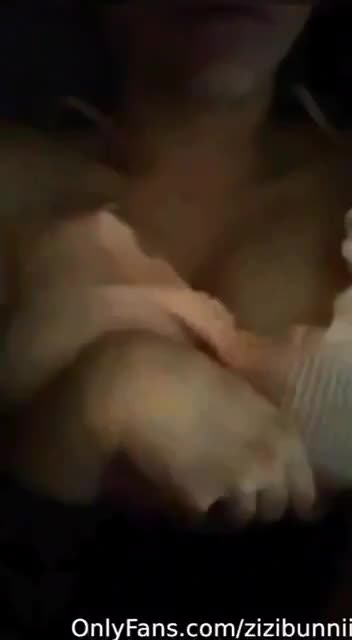 Luvly Ziah nude big boobs on bed…