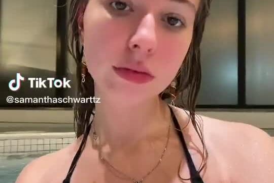 Samantha Schwartz – Sexy in bathub…