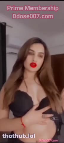 Sassy Poonam naked big boobs tease