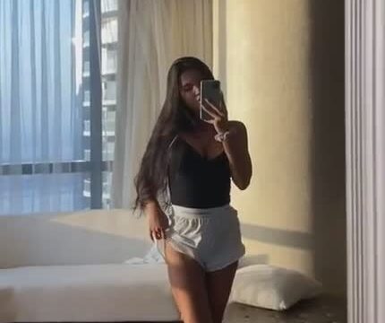 Sveta Bily – Sexy with erotic body