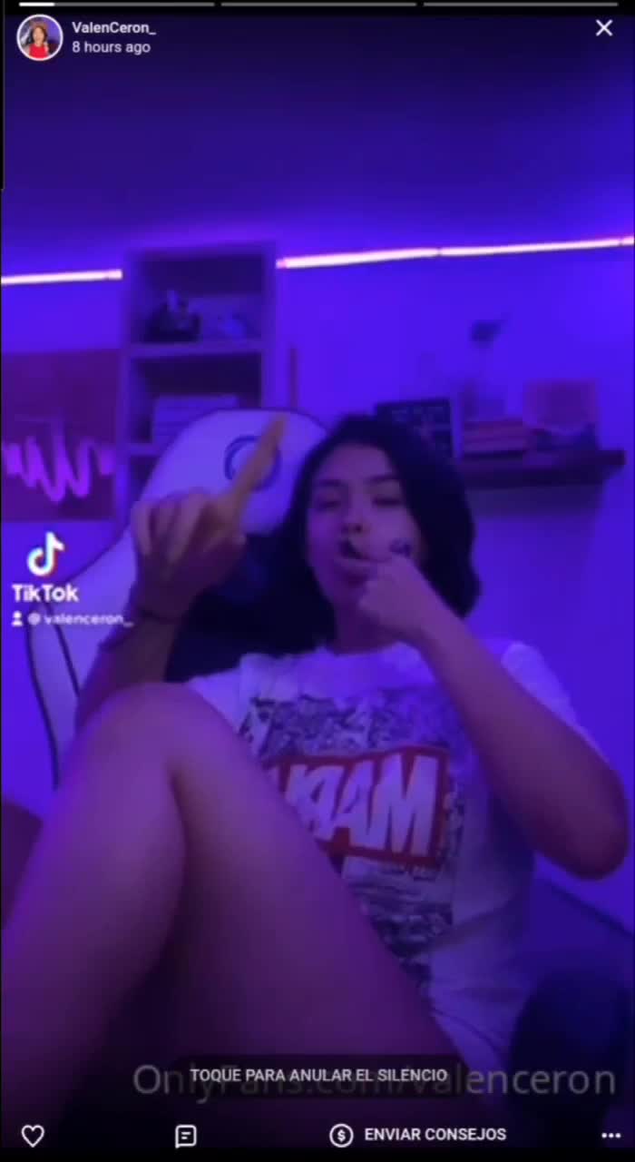 Valenceron sexy babe