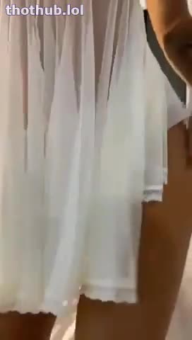 Bruluccas – Nude shower in bathub