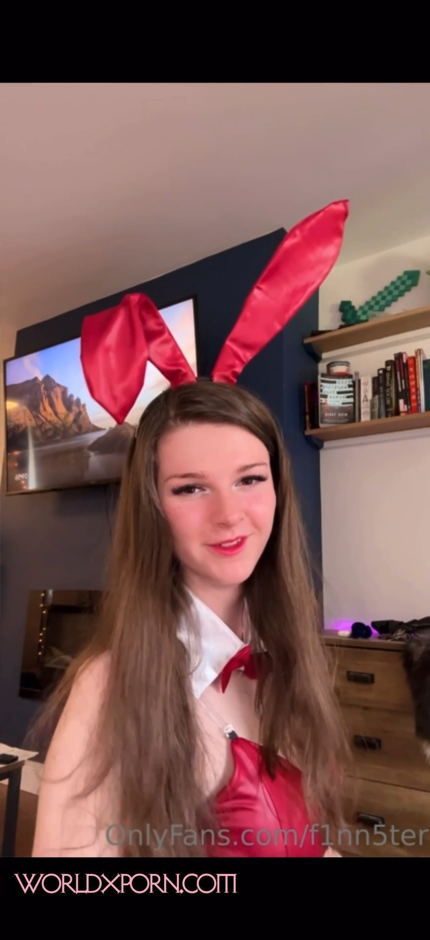 F1nn5ter – Sexy with erotic body
