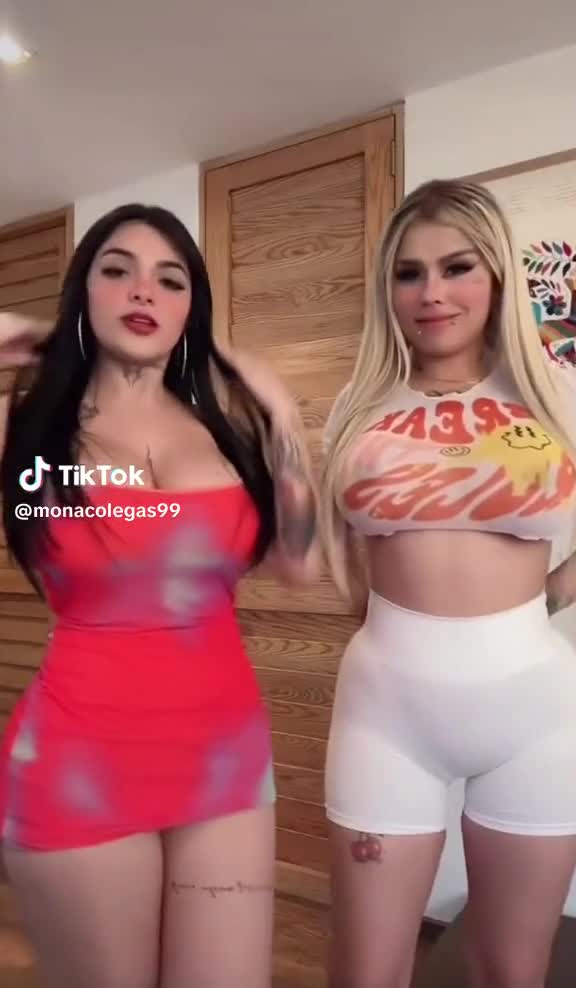 Monafashion & Karely ruiz – Omg!!