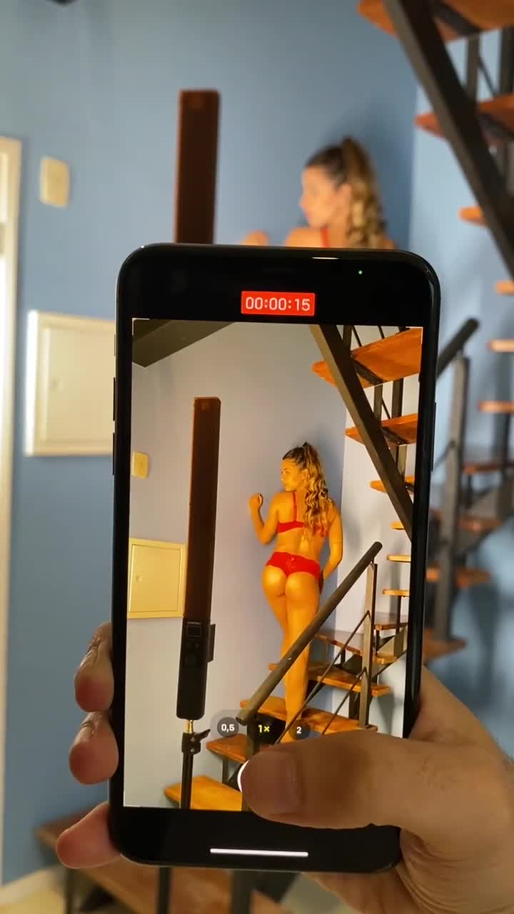 Key Alves – Nude show erotic body