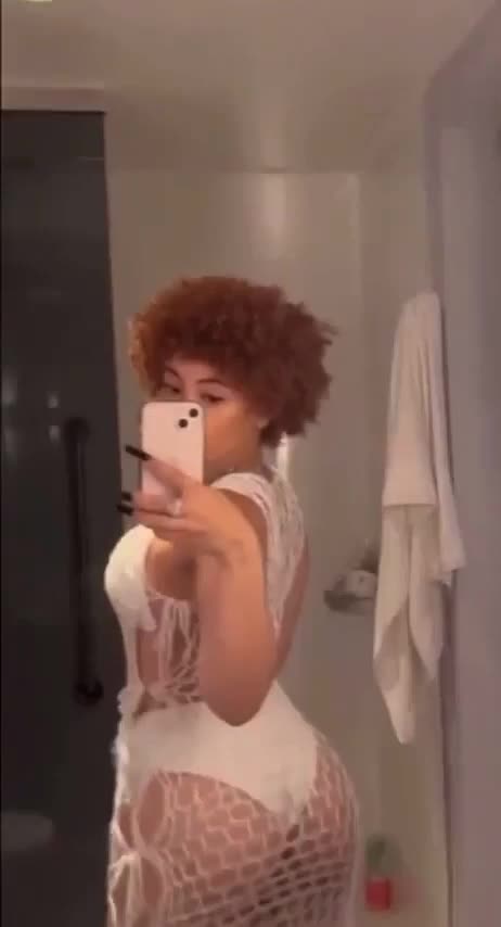 Ice Spice in bathroom!!! Hot Video Onlyfans Leak