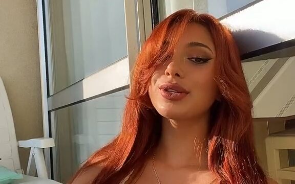 Julia Bayoneta sexy babe!!