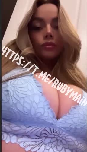 Rubymain – Nude show with erotic body!!!