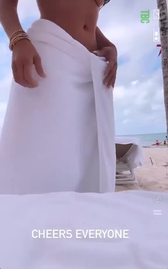 Draya Michele – Sexy on beach!!! New Onlyfans video leaked so hot