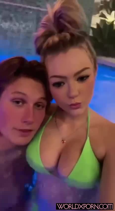 Hailey Sigmond – show with BF new video onlyfans leaked!!!