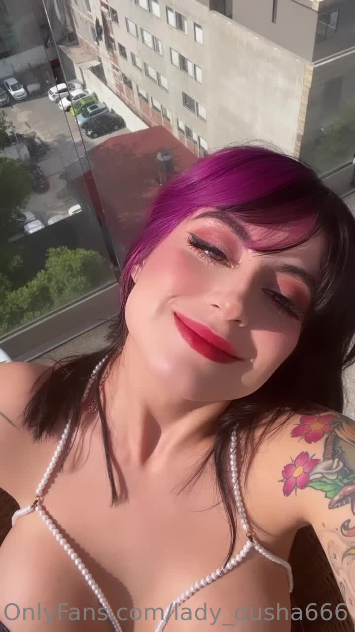 Lady Dusha naked pussy play in public!!! New Onlyfans video leaked