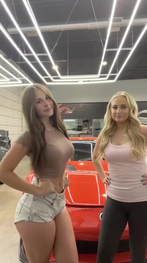 Lexi Marvel – Sexy show erotic body!!! Omg…