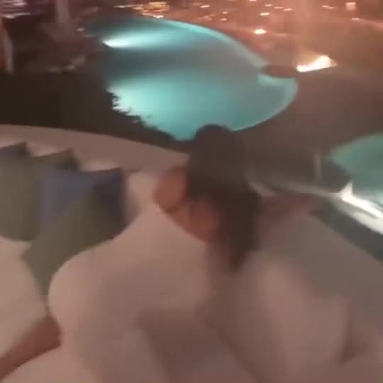 Addison Rae – Sexy with erotic body!!! So hot