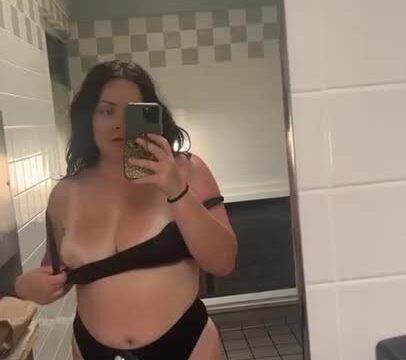 Megan Gaither New Video Onlyfans Leaked – Teasing Pussy