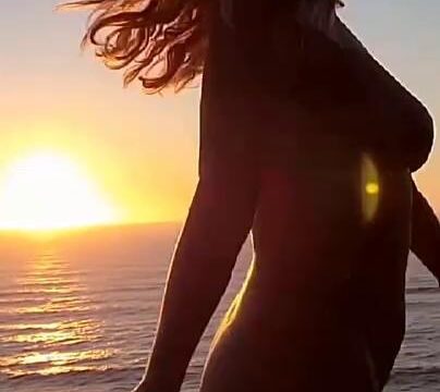 LivStixs Nude Sunset Tease Onlyfans Video Leaked