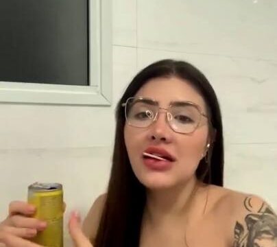 Aline Faria Topless Livestream Video Leaked