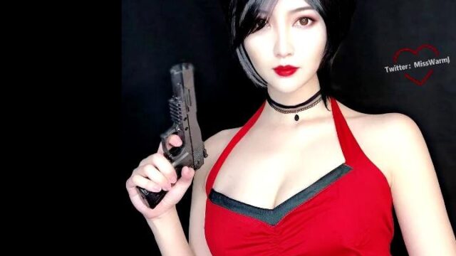 MissWarmJ NSFW Resident Evil Tomb Rider Cosplay