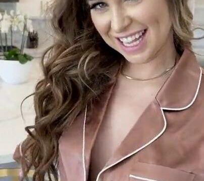 Riley Reid Kitchen Sex Tape Cum On Ass PPV Video Leaked