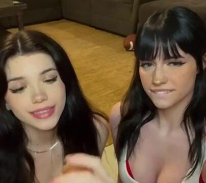 SooGSX And Puppiwi Dildo Sucking OnlyFans Video Leaked