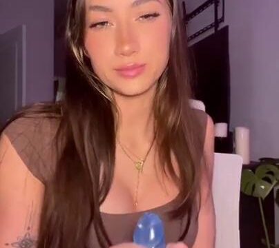 UrFavBellaBby Dildo Play JOI OnlyFans Video Leaked