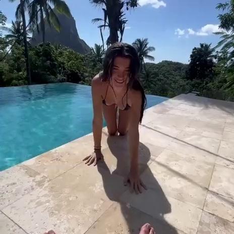 Paige Insco Poolside Blowjob Cumshot Video Leaked