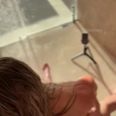 Taylor Breesey First Shower Sex Onlyfans Video Leaked
